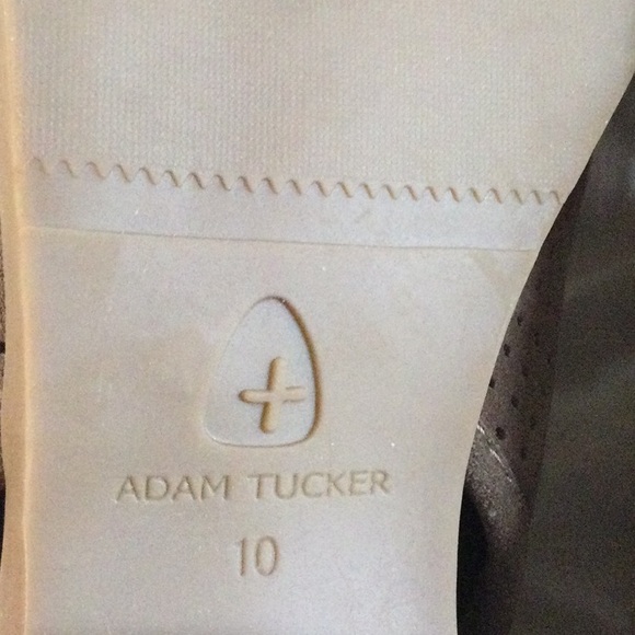 Adam Tucker Taupe Brown Booties, Size 10 - Picture 4 of 5